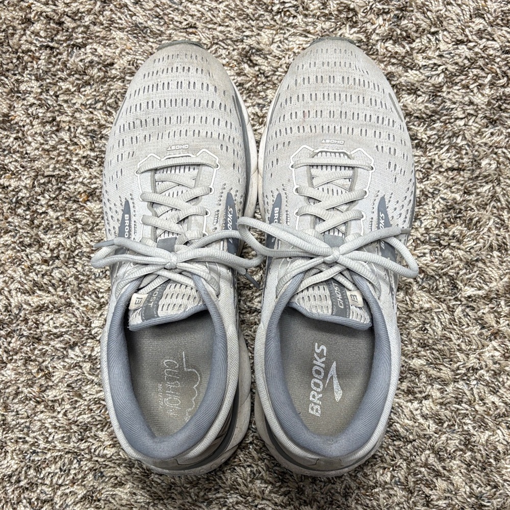 Brooks Light Gray Athletic Shoes